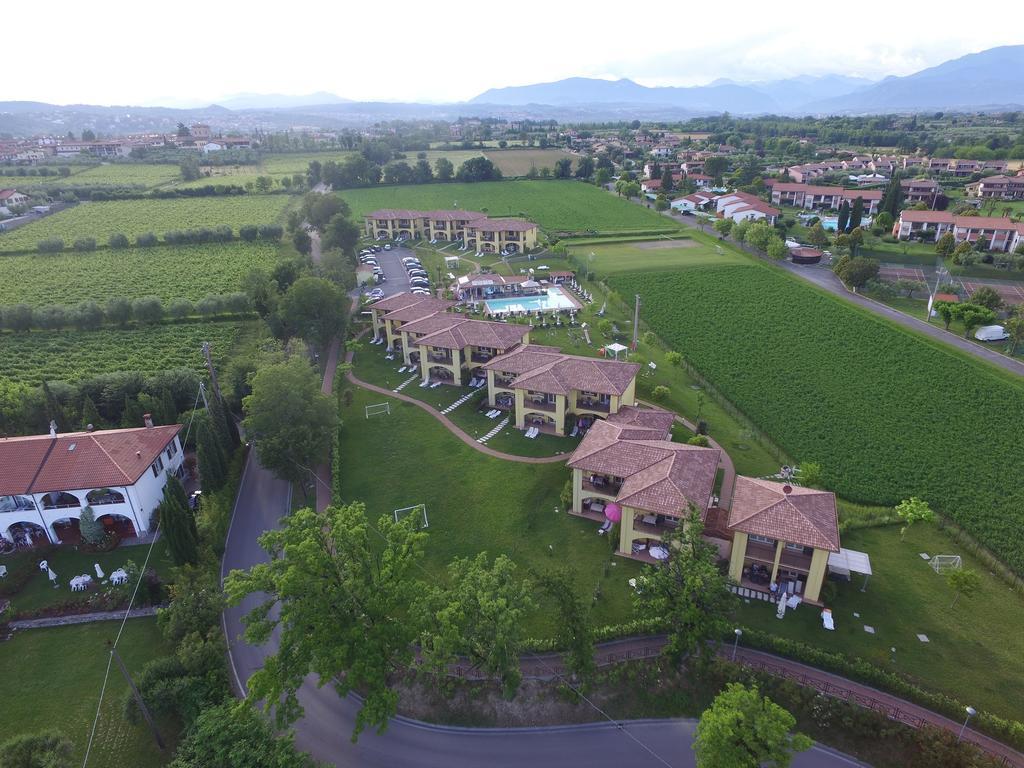 Residence Karina Moniga del Garda Εξωτερικό φωτογραφία