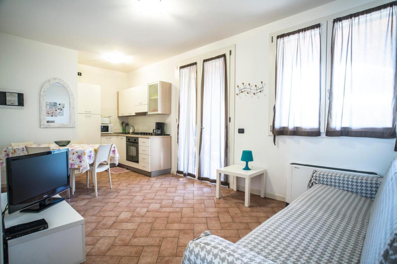 Residence Karina Moniga del Garda Εξωτερικό φωτογραφία